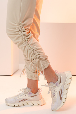 9df280a6-d390-4dbd-b13c-011bed5b6d6d